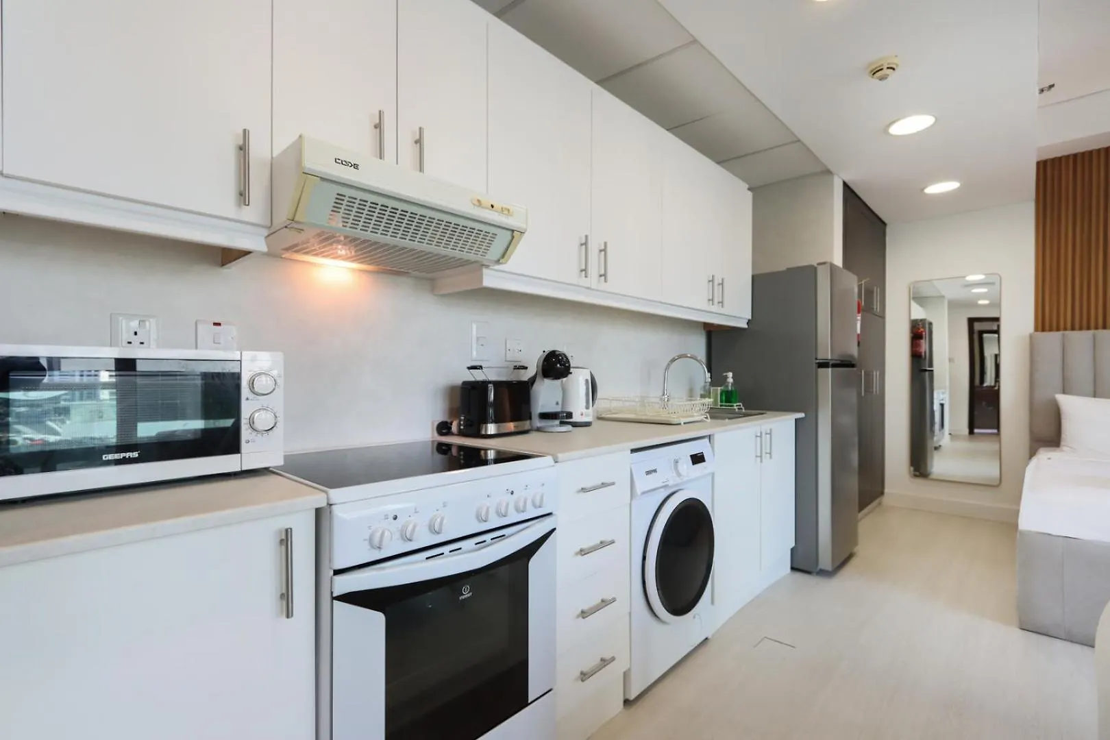 Livbnb Suites - Modern Studio In Dubai Marina 0*,